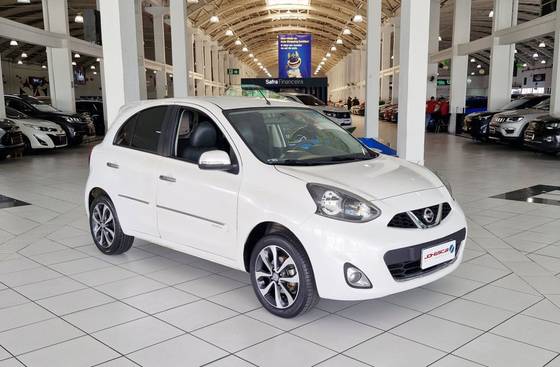NISSAN MARCH 1.6 SV 16V FLEX 4P XTRONIC